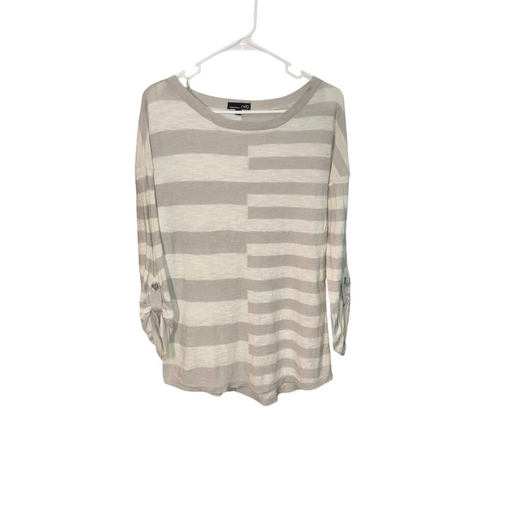Women’s white and gray striped RXB sweater size M